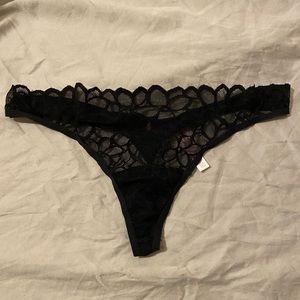 Black lace thong